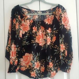 Billabong floral lightweight top